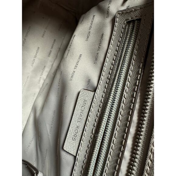 Michael Kors SELMA Gray Saffiano Leather Zip Top Shoulder Bag Handbag Satchel - Picture 5 of 6